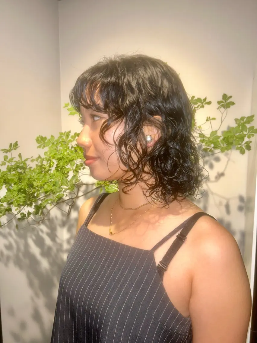 セミロング 山崎 愛莉のヘアスタイル