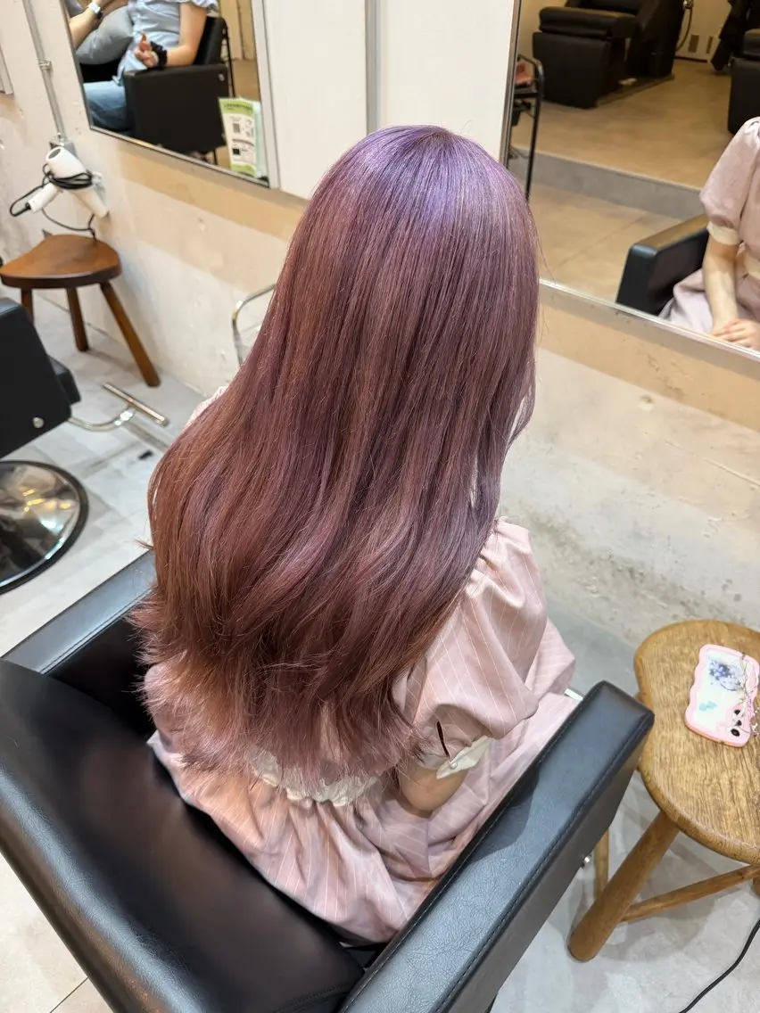 ロング カラー ラベンダーカラー ピンクカラー ピンクラベンダー ヘアカラー トリートメント 黒田 千晴のヘアスタイル