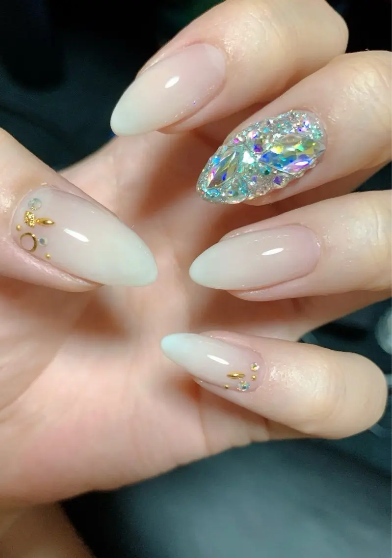 ネイル ストーンネイル dD.nails 杉戸町ネイルのネイルデザイン