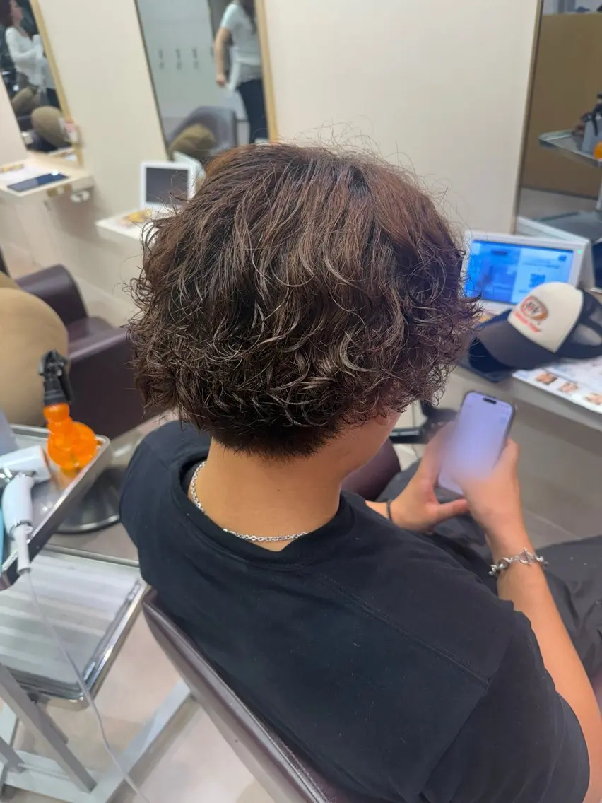 カラー メンズ ヘアカラー 横浜/うるうる🌟 つやカラー🥣さくらのヘアスタイル