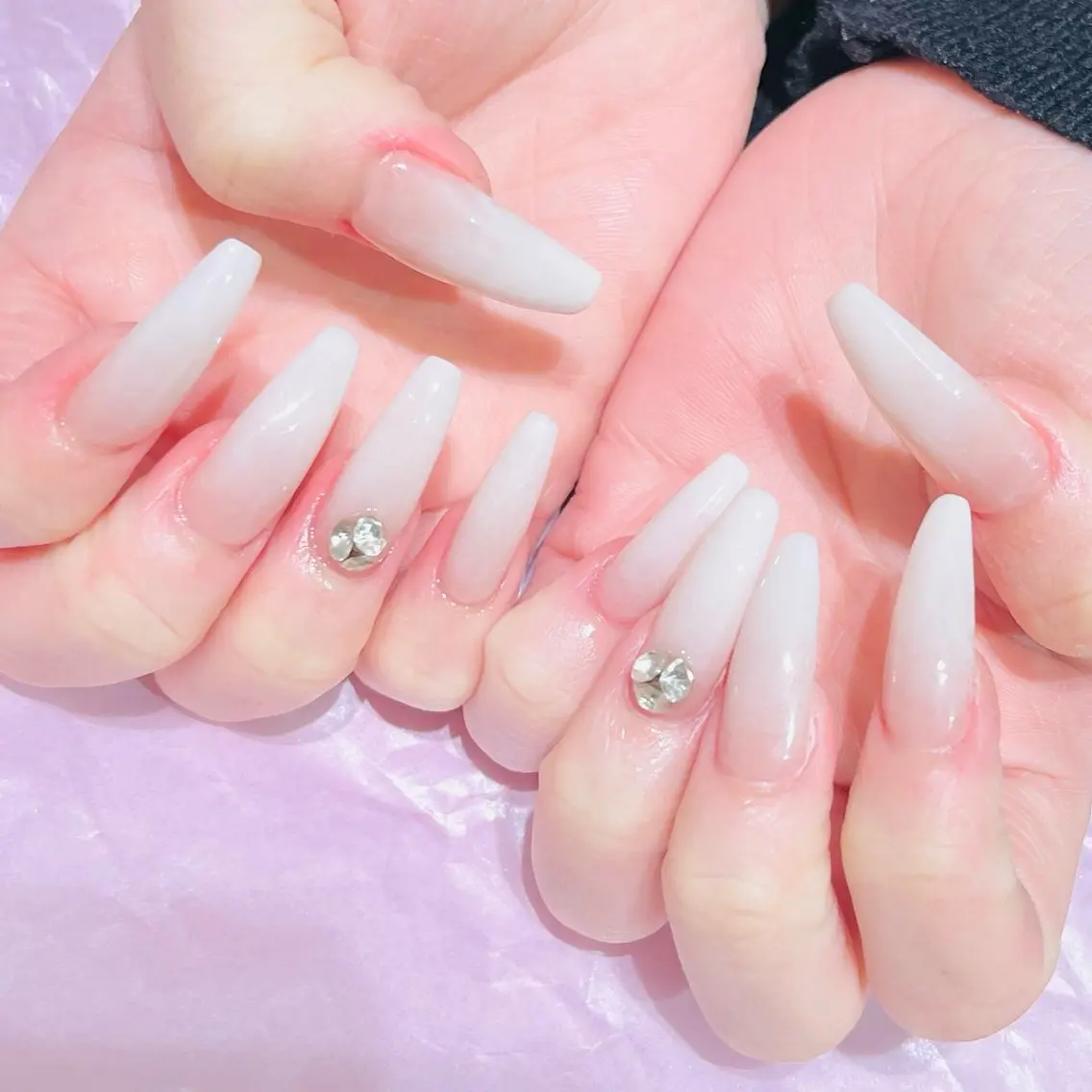 🩷オフ込み🩷ジェルチップ長さ出し💅ベイビーブーマーの写真