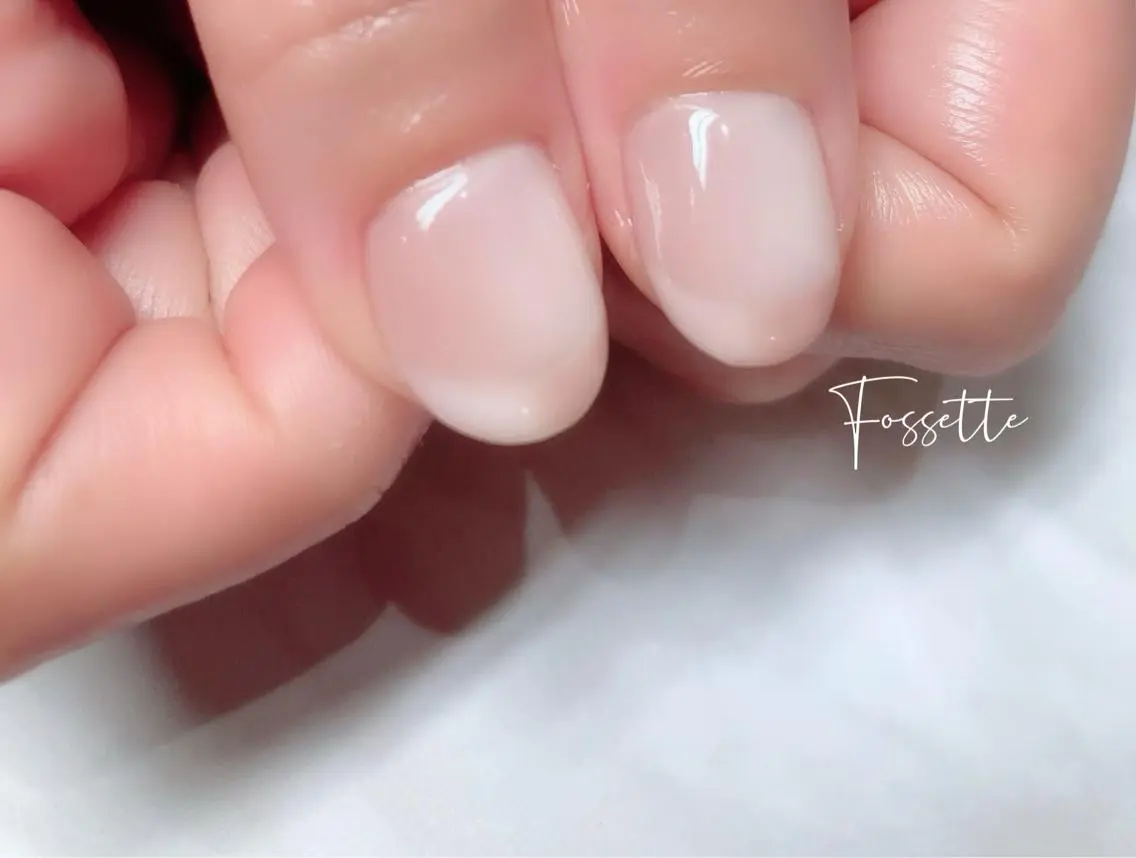 ネイル フレンチネイル オフィスネイル オンブレフレンチ シンプルネイル ハンドネイル nailsalon Fossetteのネイルデザイン