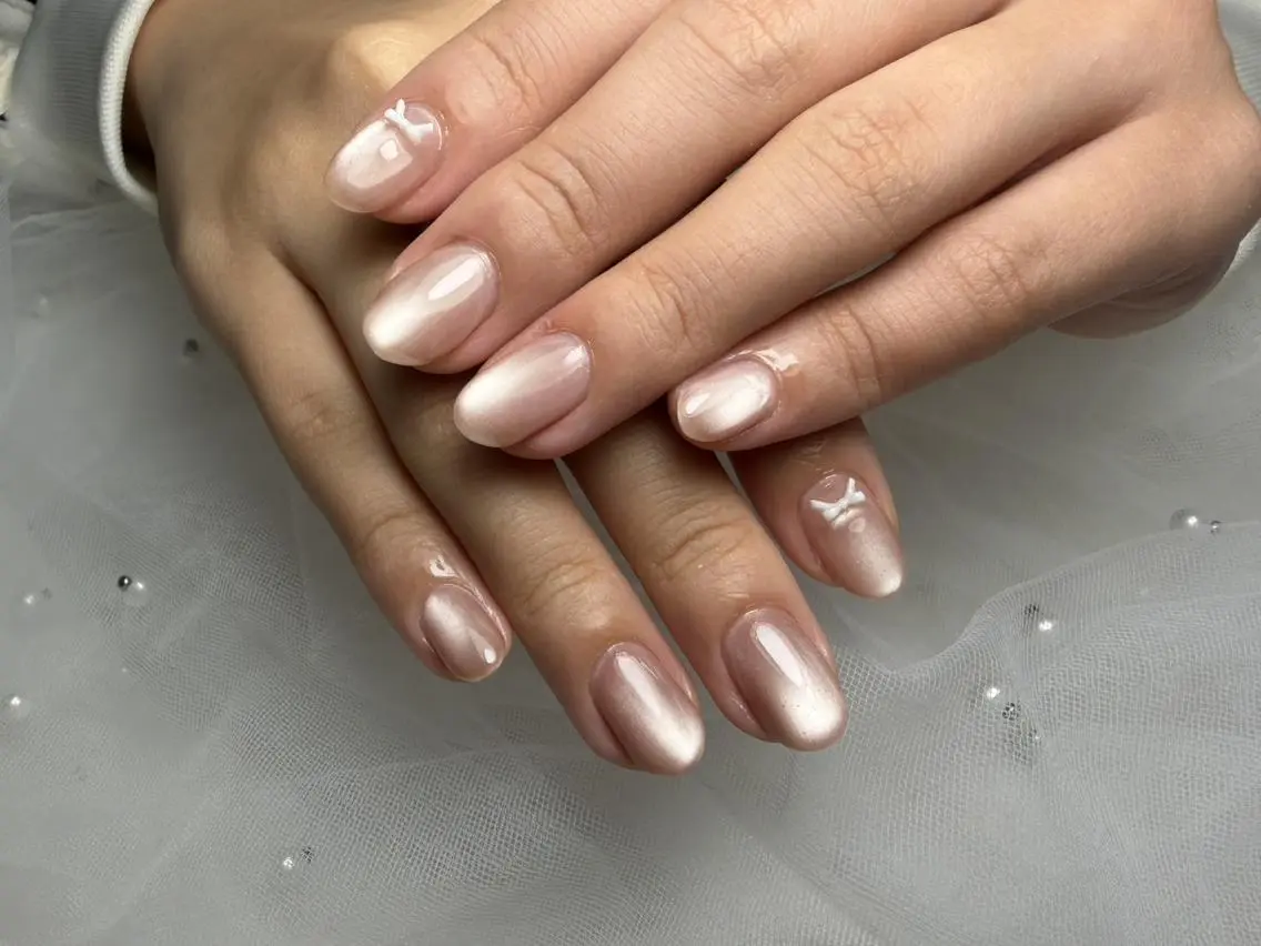 ネイル LUNE 銀座 Miyu✨のネイルデザイン