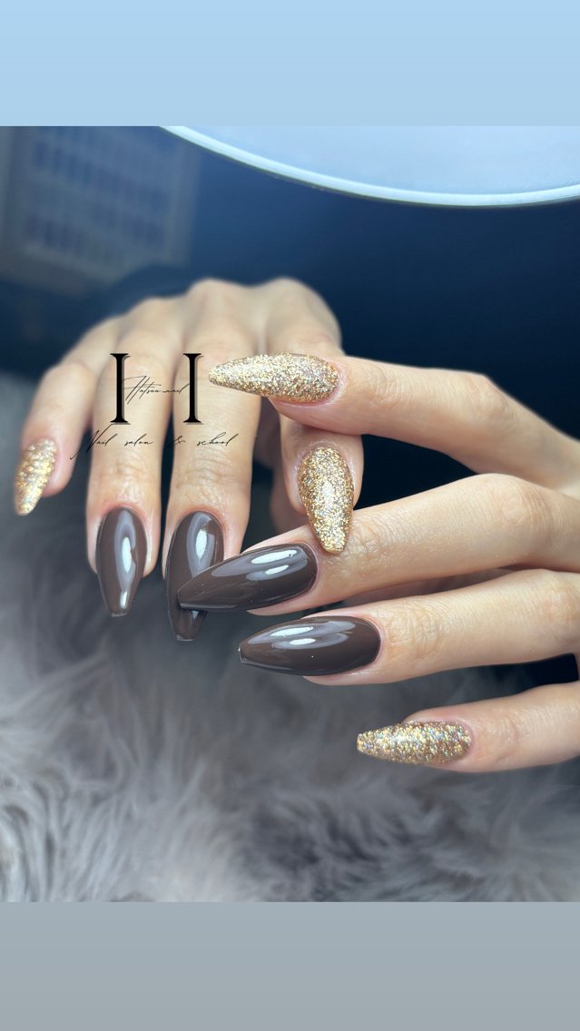 ネイル HatsuuNail salonアリスのネイルデザイン