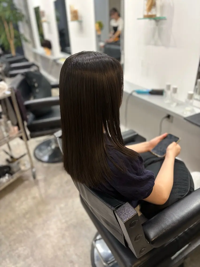 セミロング ヘアカラー ENVY Rikoのヘアスタイル