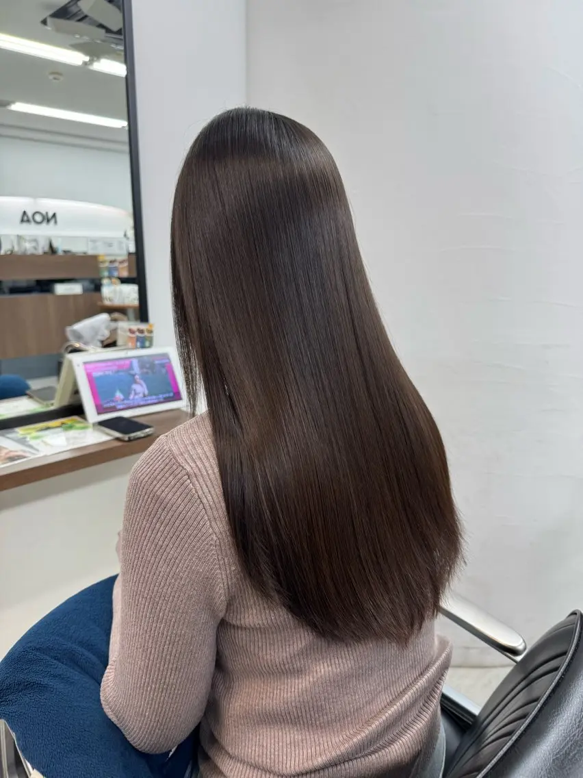 ロング カラー パーマ 顔まわりレイヤー 髪質改善 韓国風ヘア レイヤーカット 縮毛矯正 カット 縮毛矯正 トリートメント 湘南パーマ髪質改善 職人　HIROKIのヘアスタイル