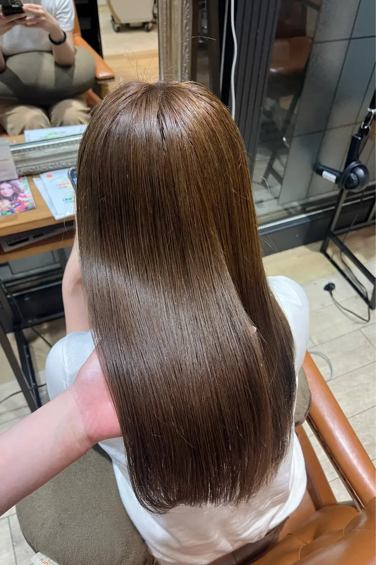 🎀ダメージ軽減前処理オイル付🎀光色ボタニカルカラー🍯+美潤トリートメント🫧の写真