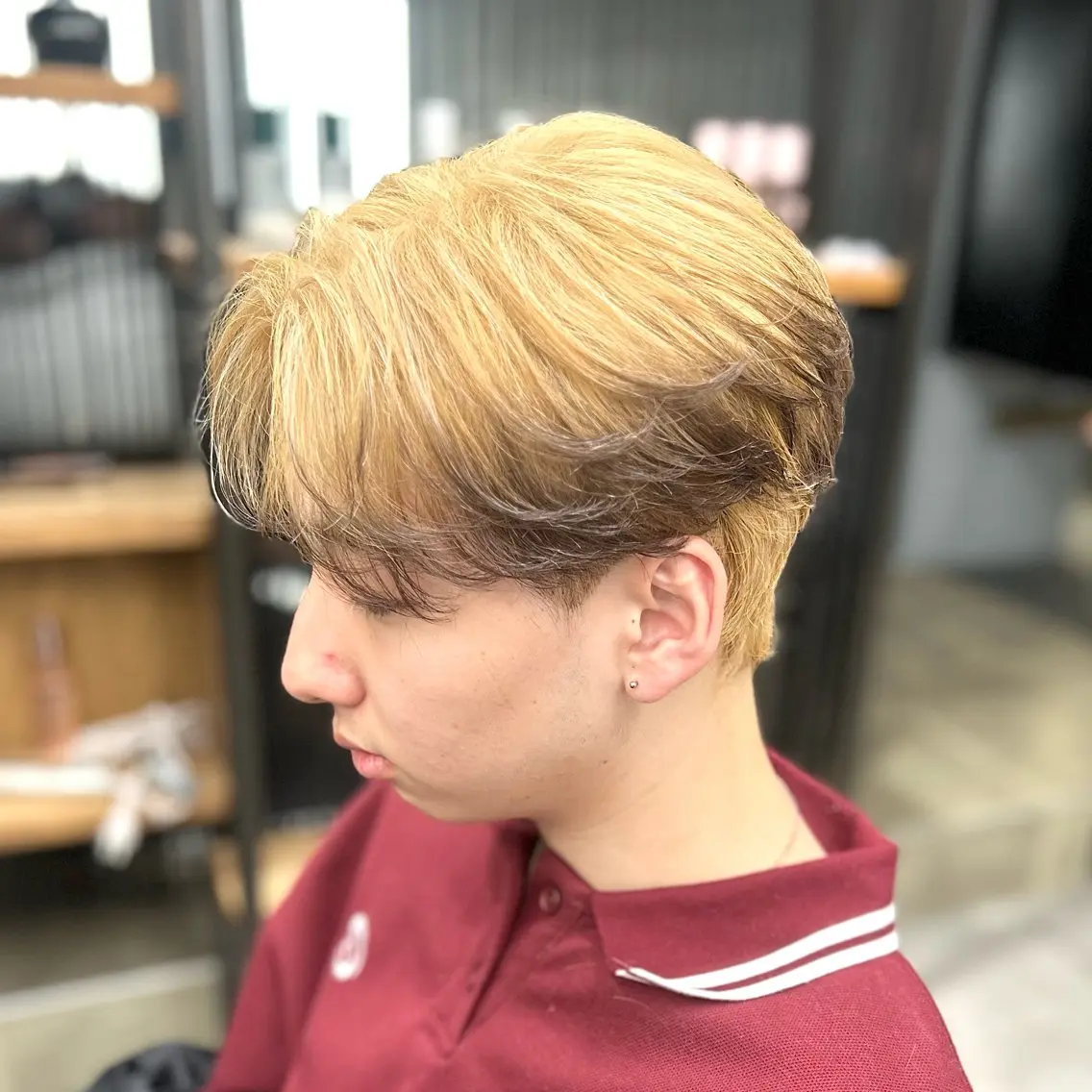 ミディアム カラー メンズ メンズブリーチ ブリーチ カット ヘアカラー トリートメント 韓国ヘア🇰🇷 メンズパーマ/つかさのヘアスタイル