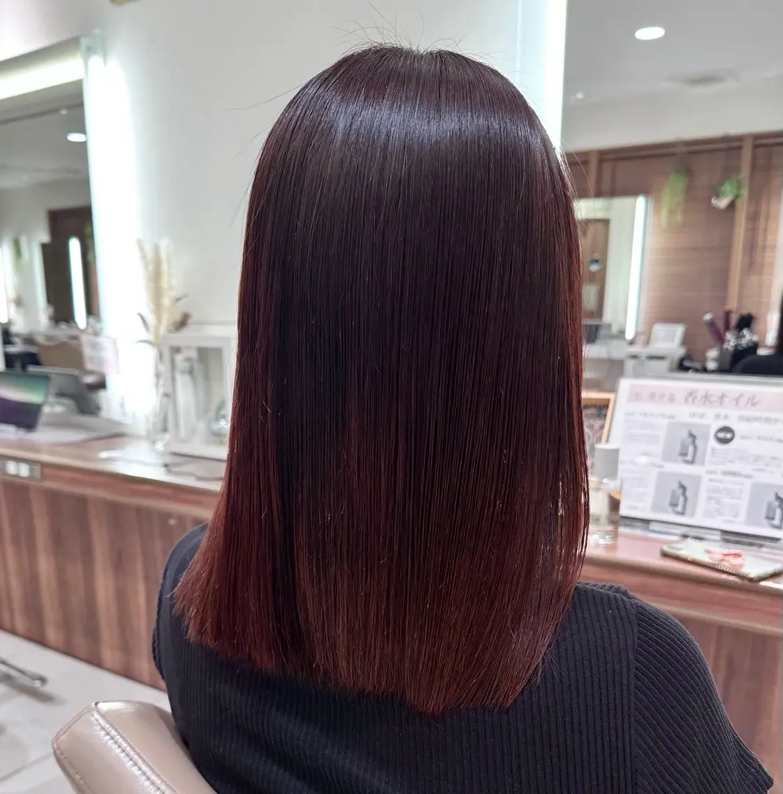 ショート カラー ボルドーカラー ヘアカラー トリートメント 大宮ブリーチ×髪質 改善カラー/Meguのヘアスタイル