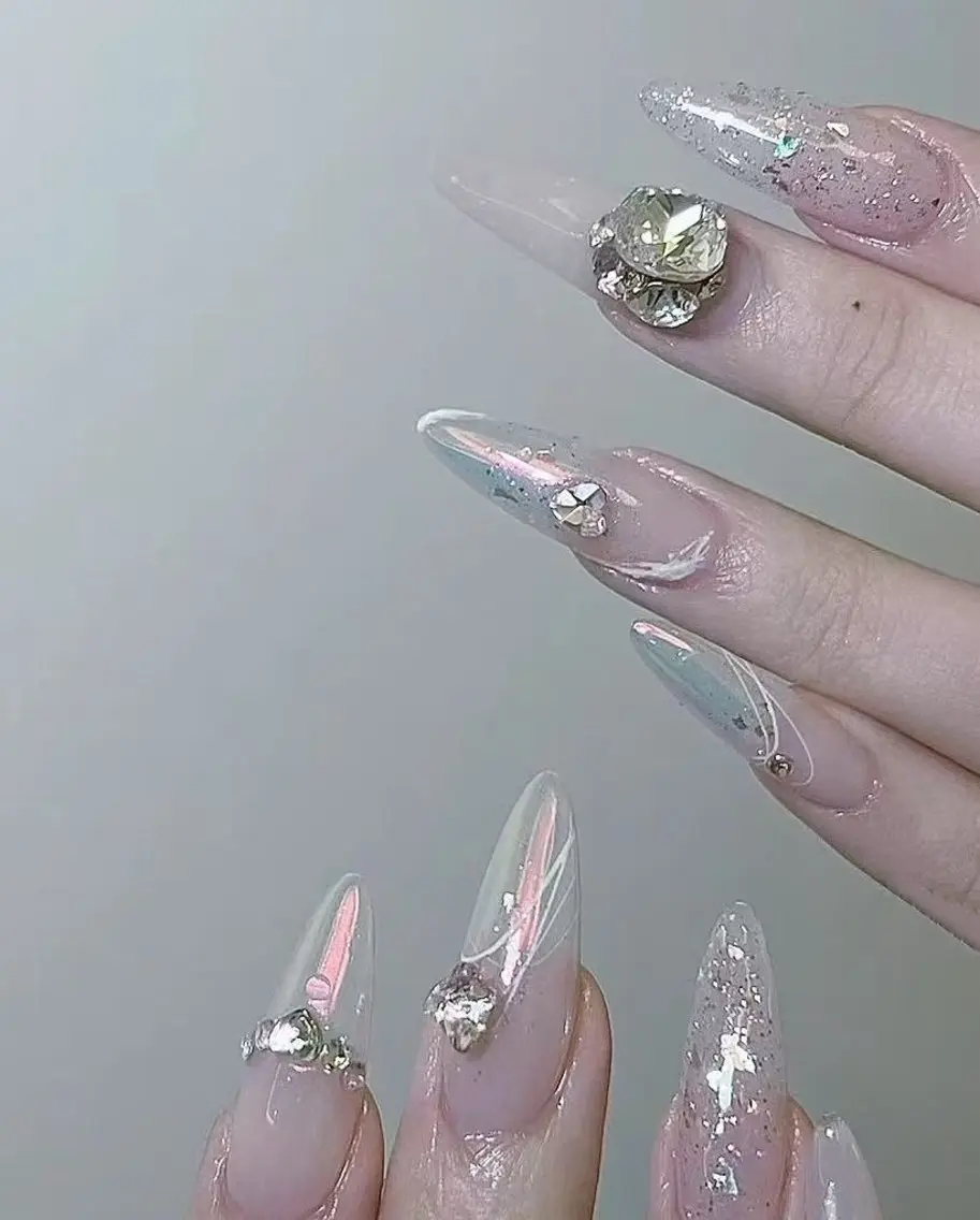 ネイル オーロラネイル フラワーネイル フットネイル フレンチネイル ジェルネイル ハンドネイル BabyYouMi nailのネイルデザイン