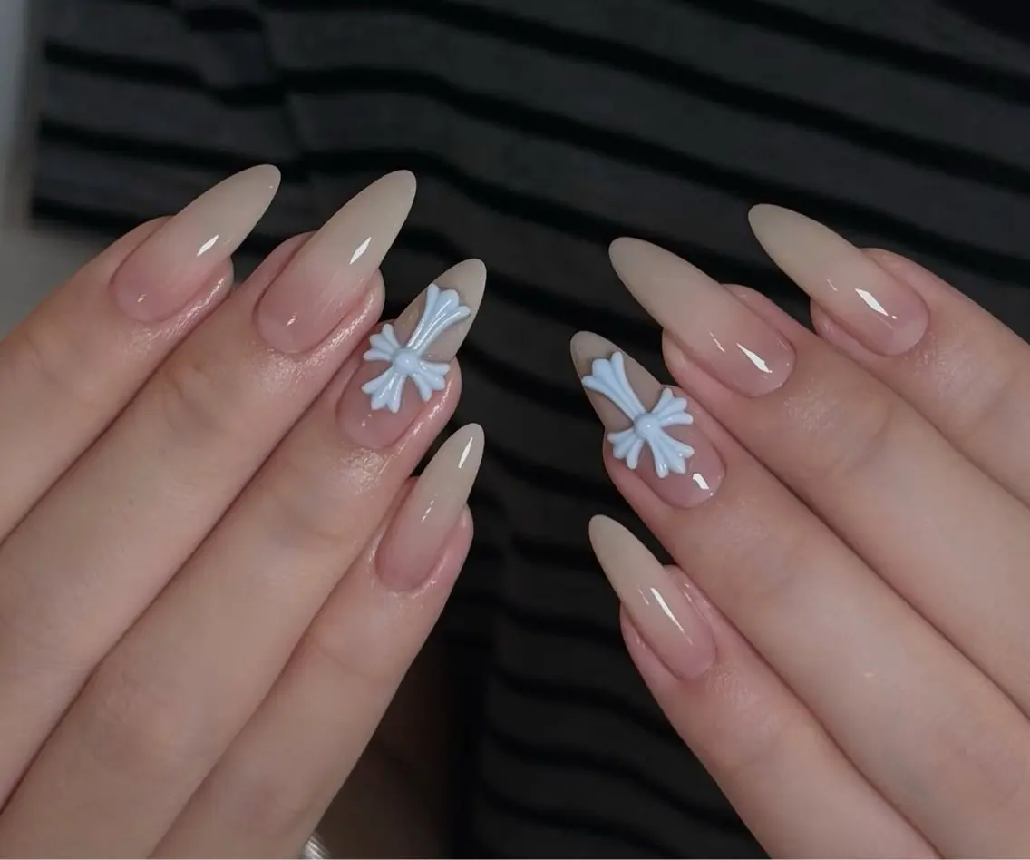 ネイル ハンドネイル 🎀PG🩵 ネイルサロンのネイルデザイン
