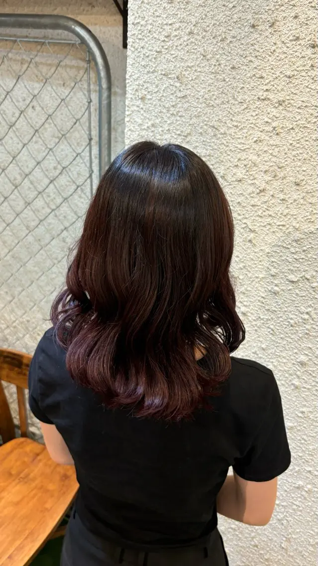 ミディアム カラー 🌞透明感ブリーチ ×レイヤー🌴リオのヘアスタイル