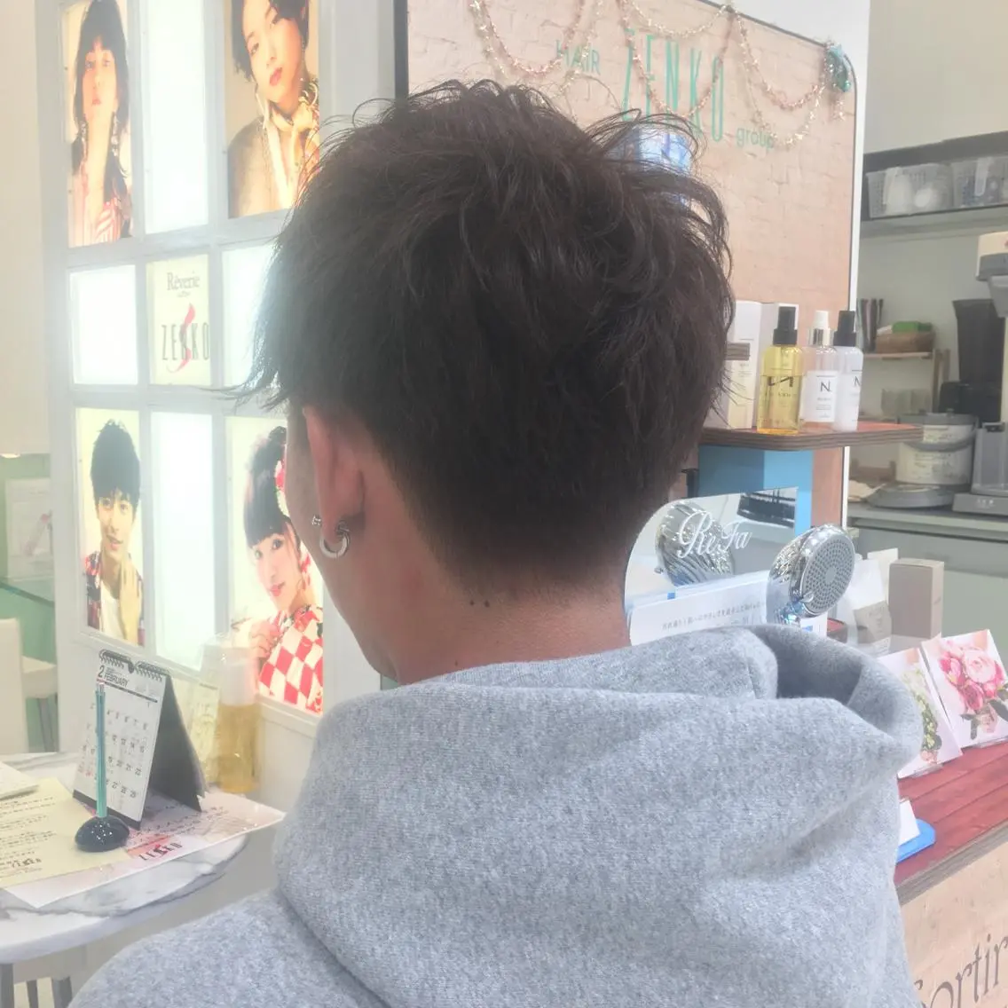 ショート ショートヘア 山崎 航のヘアスタイル