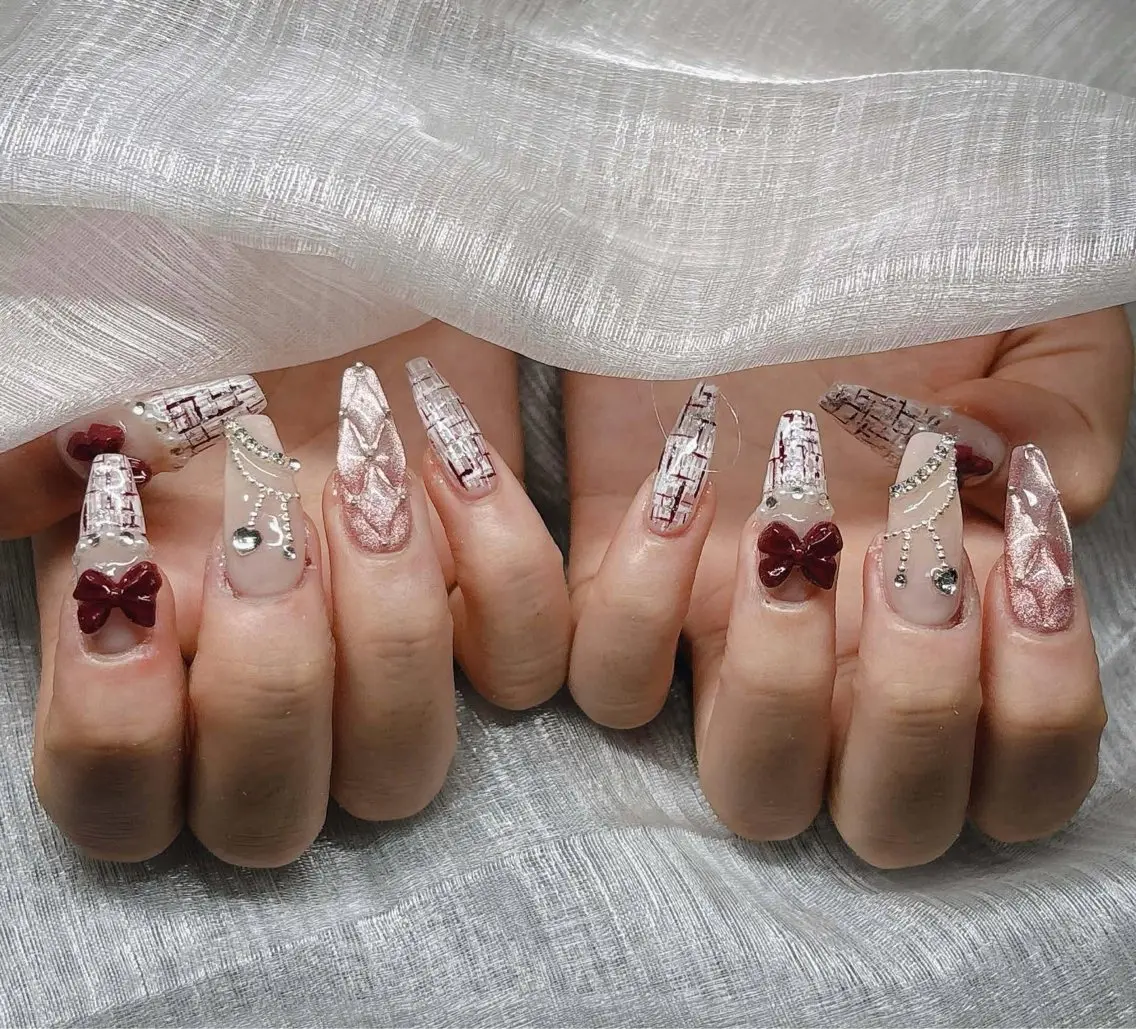 ネイル ハンドネイル Lee Nailsのネイルデザイン
