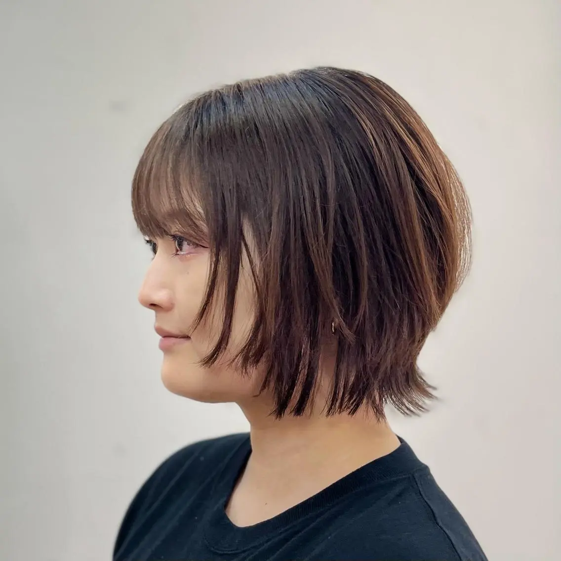 ショート ボブレイヤー ボブ 顔まわりレイヤー レイヤーカット 冨田 豊のヘアスタイル