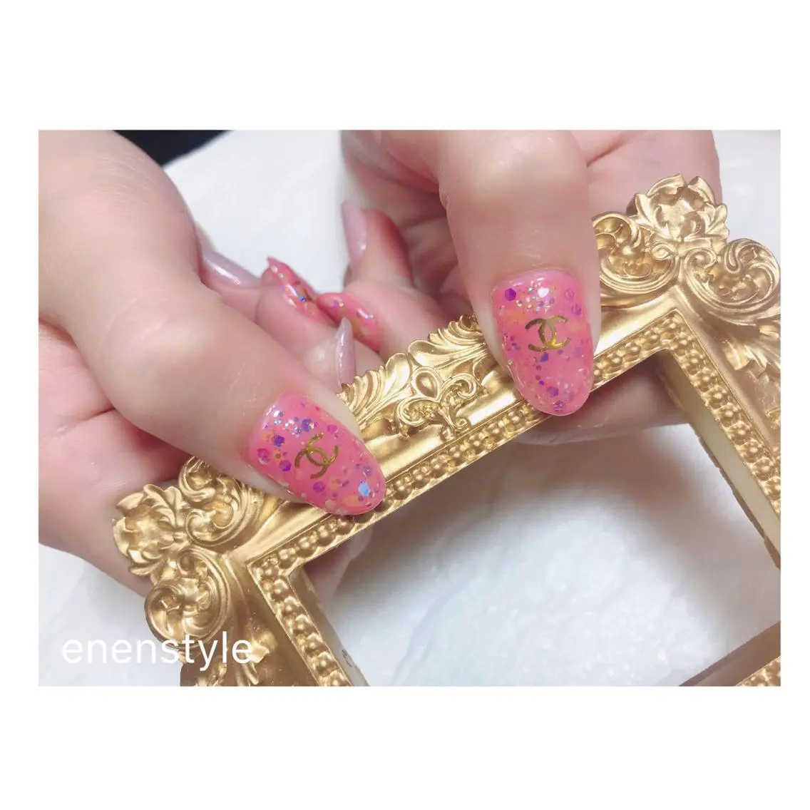 ショート ネイル ジェルネイル ニュアンスネイル オフィスネイル ワンカラーネイル シンプルネイル ハンドネイル 🐾enen style 🐾のネイルデザイン