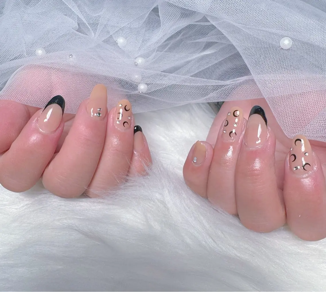 ネイル ブルー フレンチネイル 持ち込み ハンドネイル Nail Salon K&Rのネイルデザイン