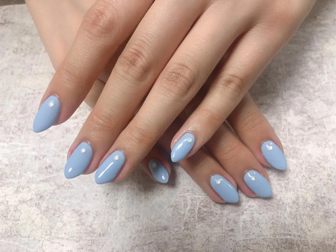 ネイル ブルー ストーンネイル ハンドネイル mogunail &blowのネイルデザイン