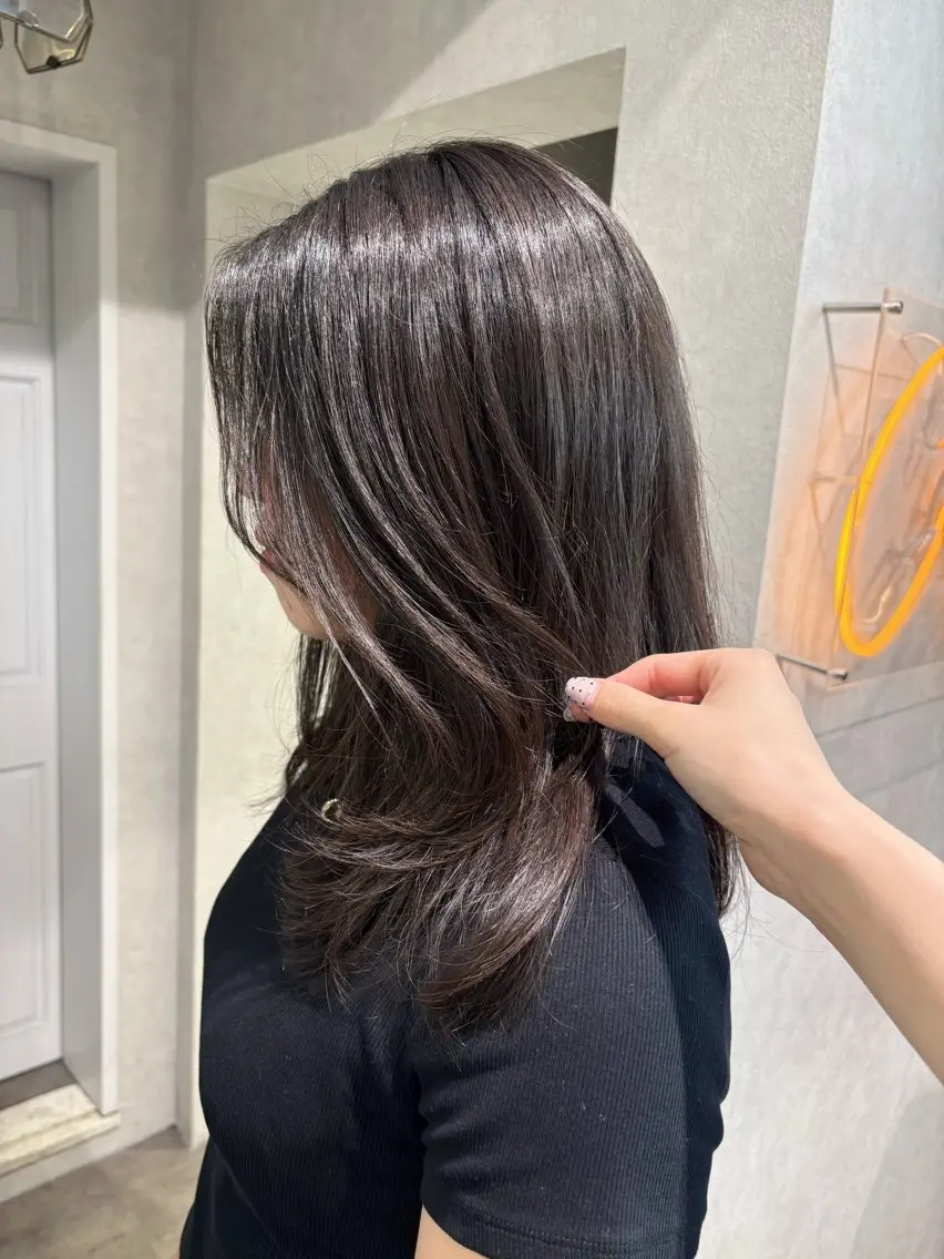 ミディアム カット 透明感モテスタイル 💞SHIORI💞のヘアスタイル