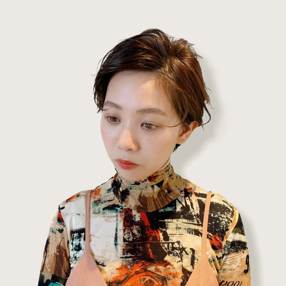 ショート カラー カット ヘアカラー トリートメント ヘッドスパ コクブ アキヨのヘアスタイル