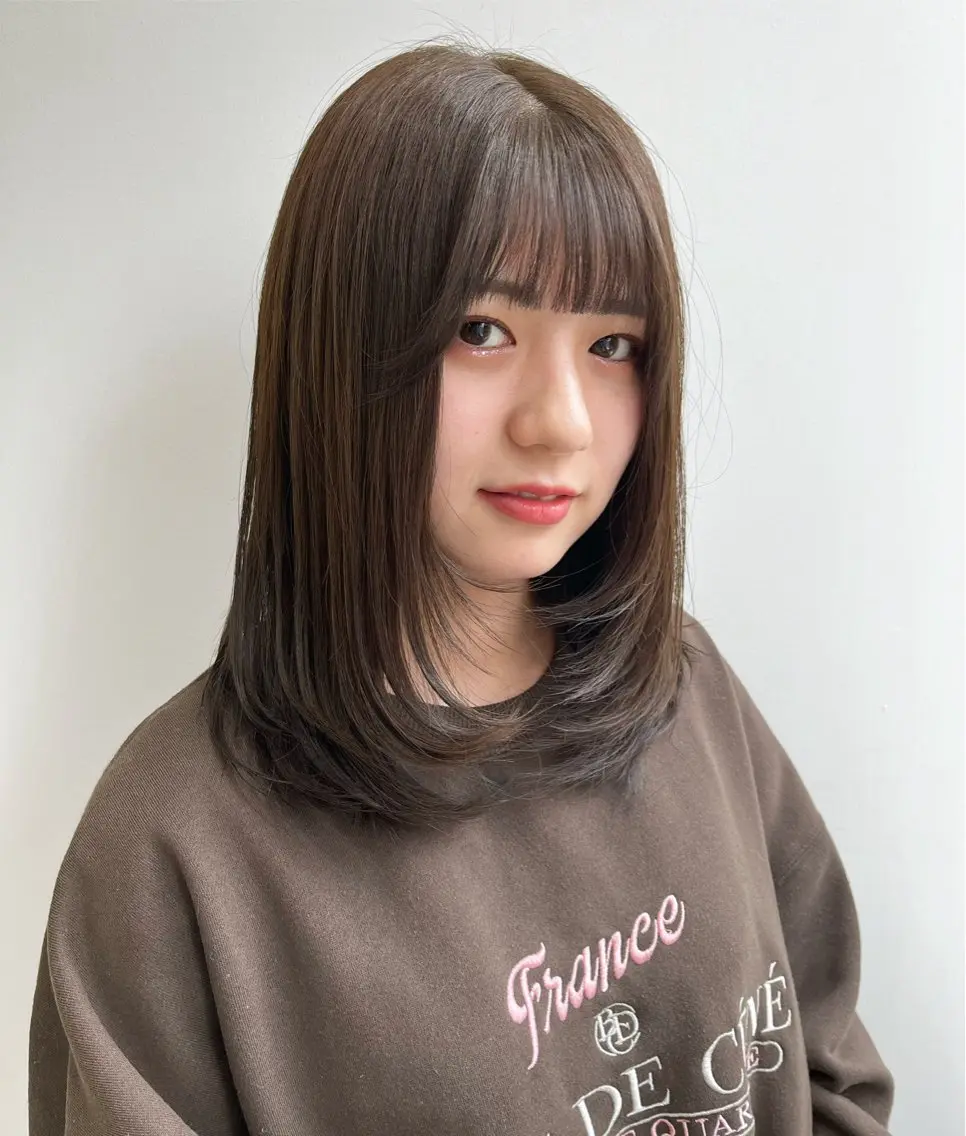 ミディアム カラー ヘアアレンジ カット トリートメント 暖色韓国ヘア🤍 保科侑花のヘアスタイル