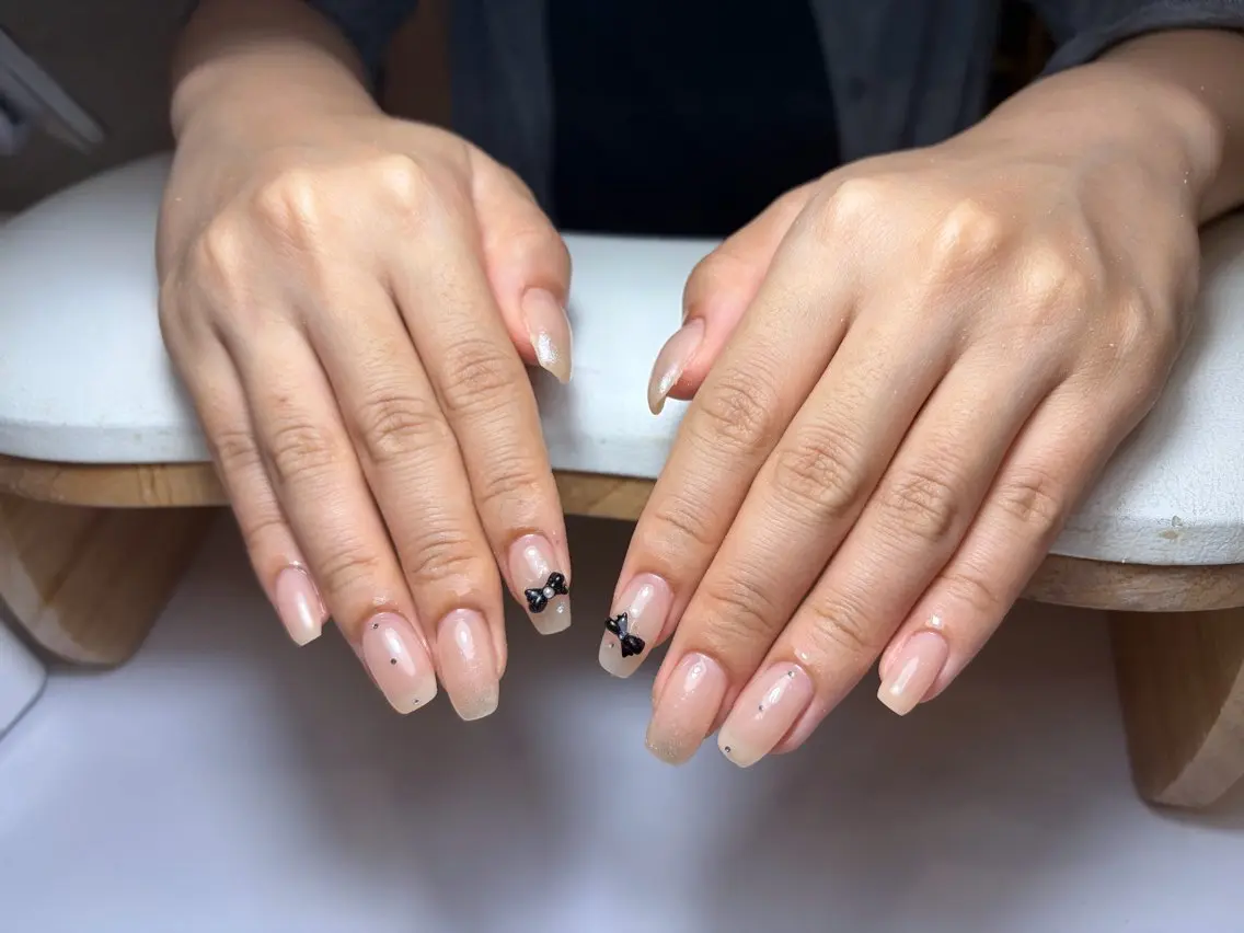 ネイル ハンドネイル ハンドケア 🎀 アネラ しま  🎀のネイルデザイン