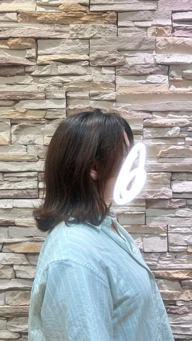 ミディアム 顔まわりレイヤー 顔周りカット レイヤーカット 土田 和泉のヘアスタイル