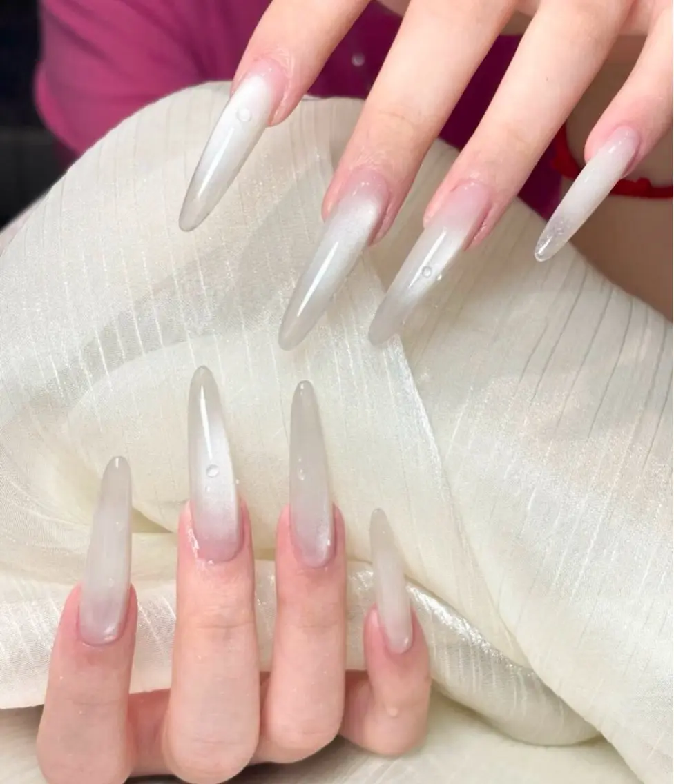 ネイル ハンドネイル U.mi Nail Salonのネイルデザイン