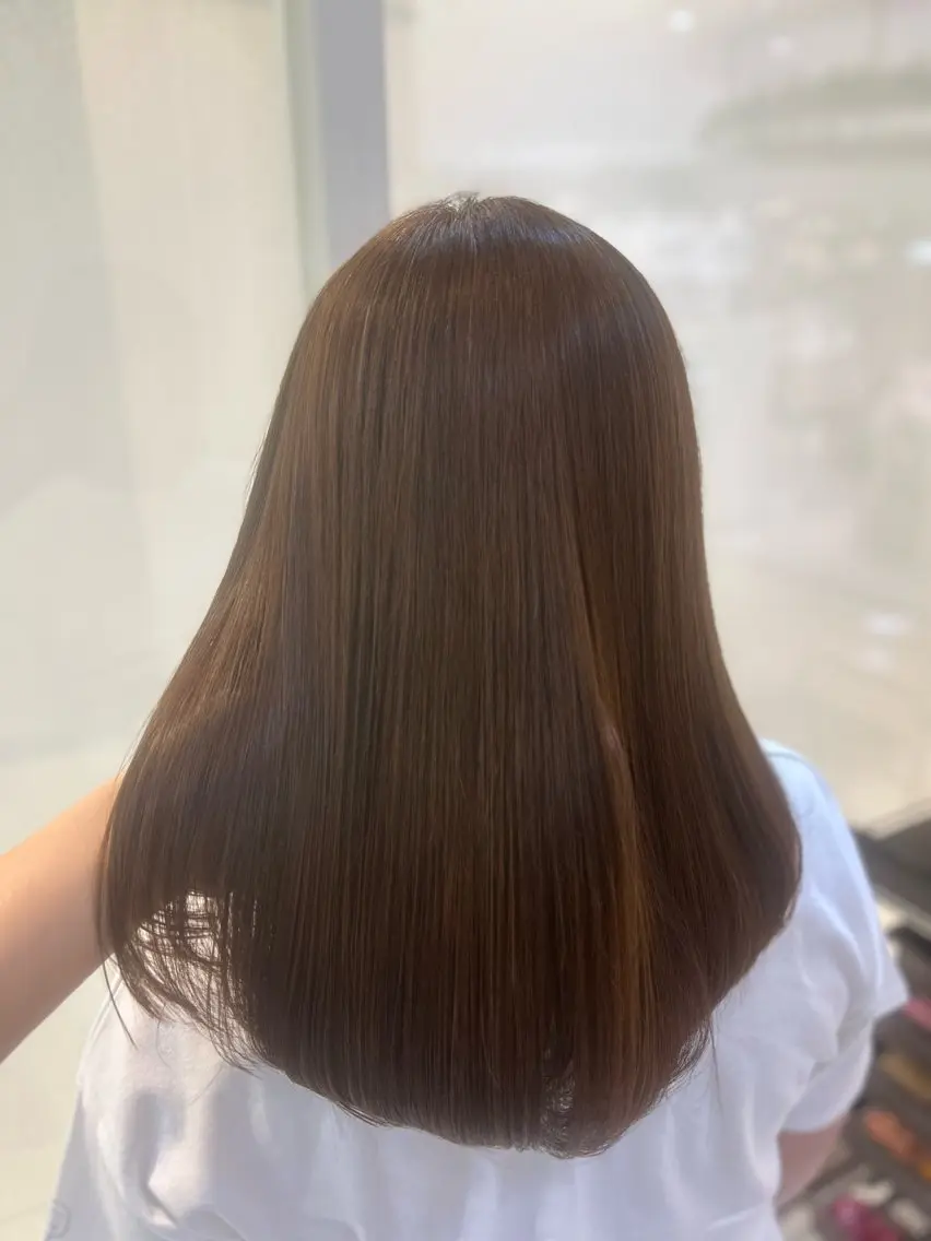 セミロング カラー カット ヘアカラー トリートメント 縮毛矯正/髪質改善/ 艶髪ササキナツミのヘアスタイル