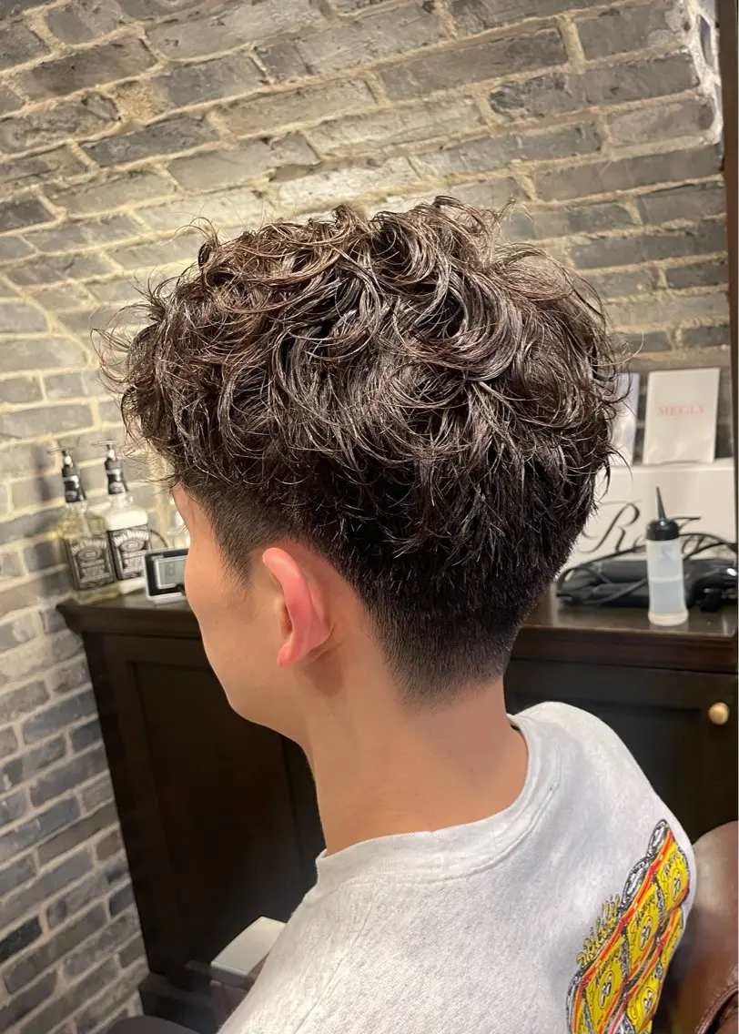 ショート パーマ メンズ カット無料 長利愛花のヘアスタイル