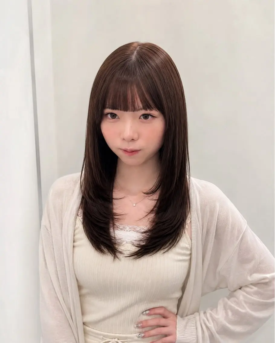 ロング カラー ブリーチ ブラウンカラー 透明感カラー ブリーチなしカラー レイヤーカット カット ヘアカラー トリートメント ヘッドスパ ヘアセット 𓏸レイヤー髪質改善 透けカラーカノン🫧のヘアスタイル