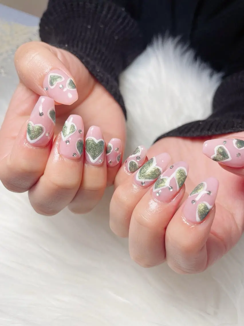 ネイル ハート ハンドネイル nailsalon Rinのネイルデザイン