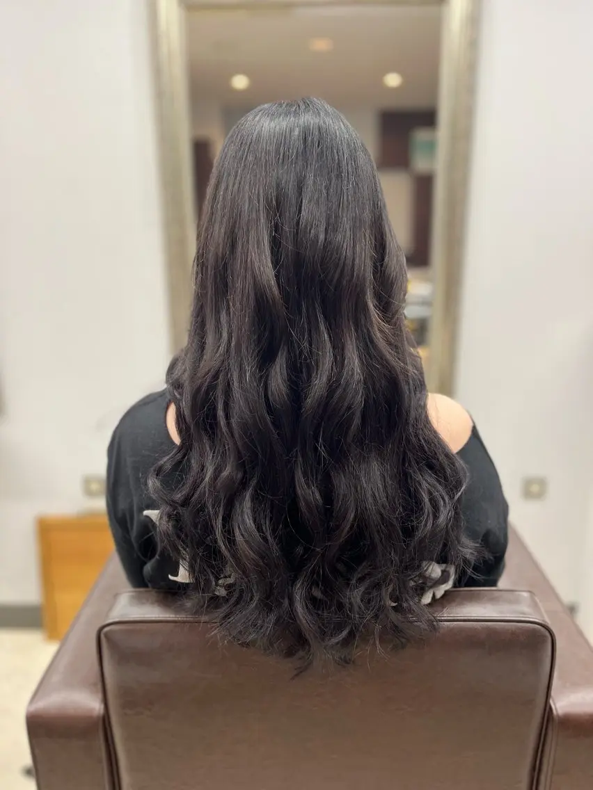 ロング カラー エクステ 産休の為お休みです! 小島凜のヘアスタイル