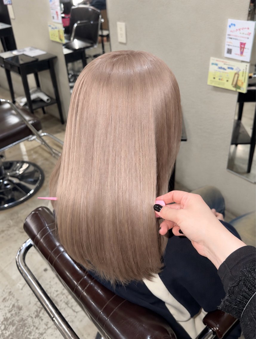 ミディアム カラー ヘアカラー 小池 かなこのヘアスタイル