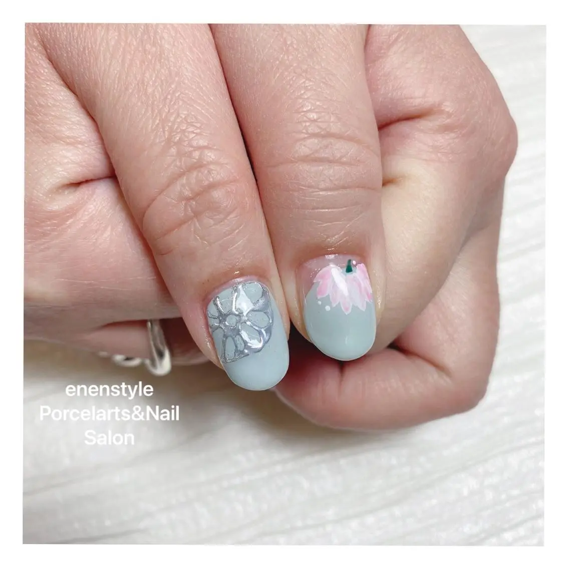 ミディアム ネイル ハンドネイル 🐾enen style 🐾のネイルデザイン