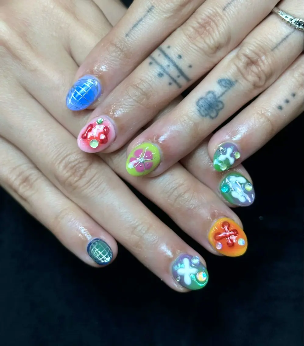 ネイル アートネイル クリアネイル ジェルネイル 韓国ネイル ぷっくりネイル Iconic Nailのネイルデザイン
