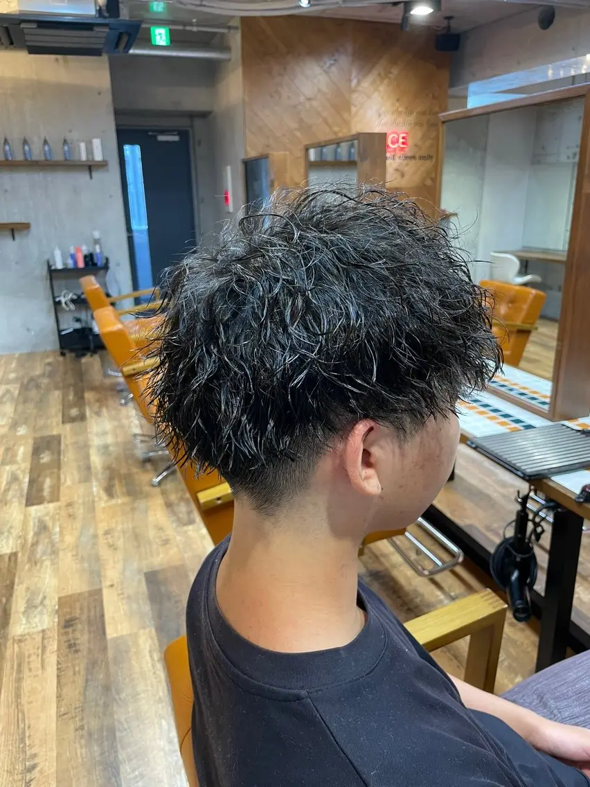 ショート パーマ メンズ カット パーマ トリートメント 🔥メンズ特化パーマ 🦖増田弘明🦖のヘアスタイル