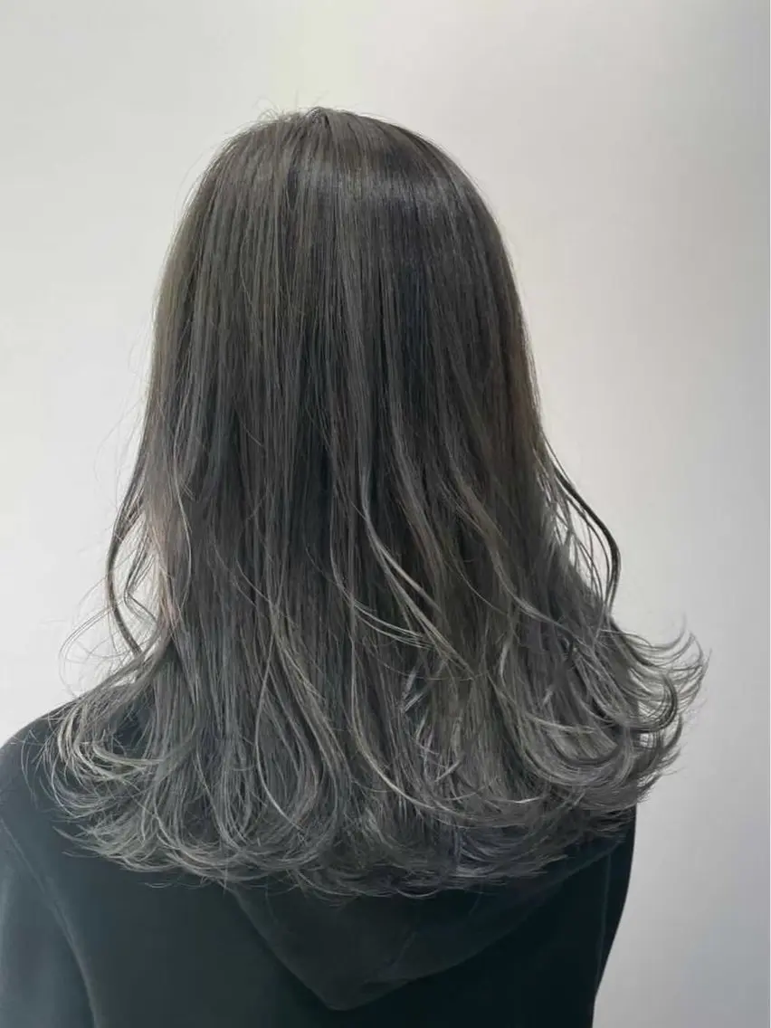 ロング カラー NANAMI 【Rico】のヘアスタイル