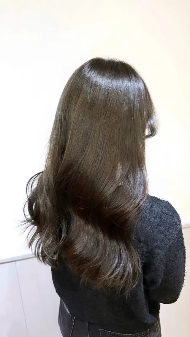 ロング カラー アクアカラー 髪質改善 韓国風ヘア 似合わせカット トリートメント カット ヘアカラー トリートメント ヘッドスパ 過去一の柔髪ヘア 🌿einshairのヘアスタイル