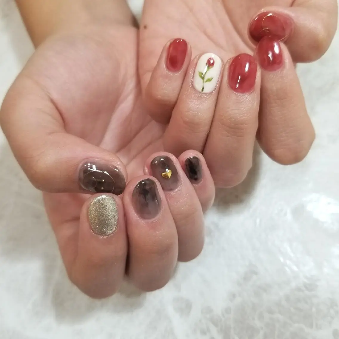ネイル nijiiro🌈 サトウのネイルデザイン