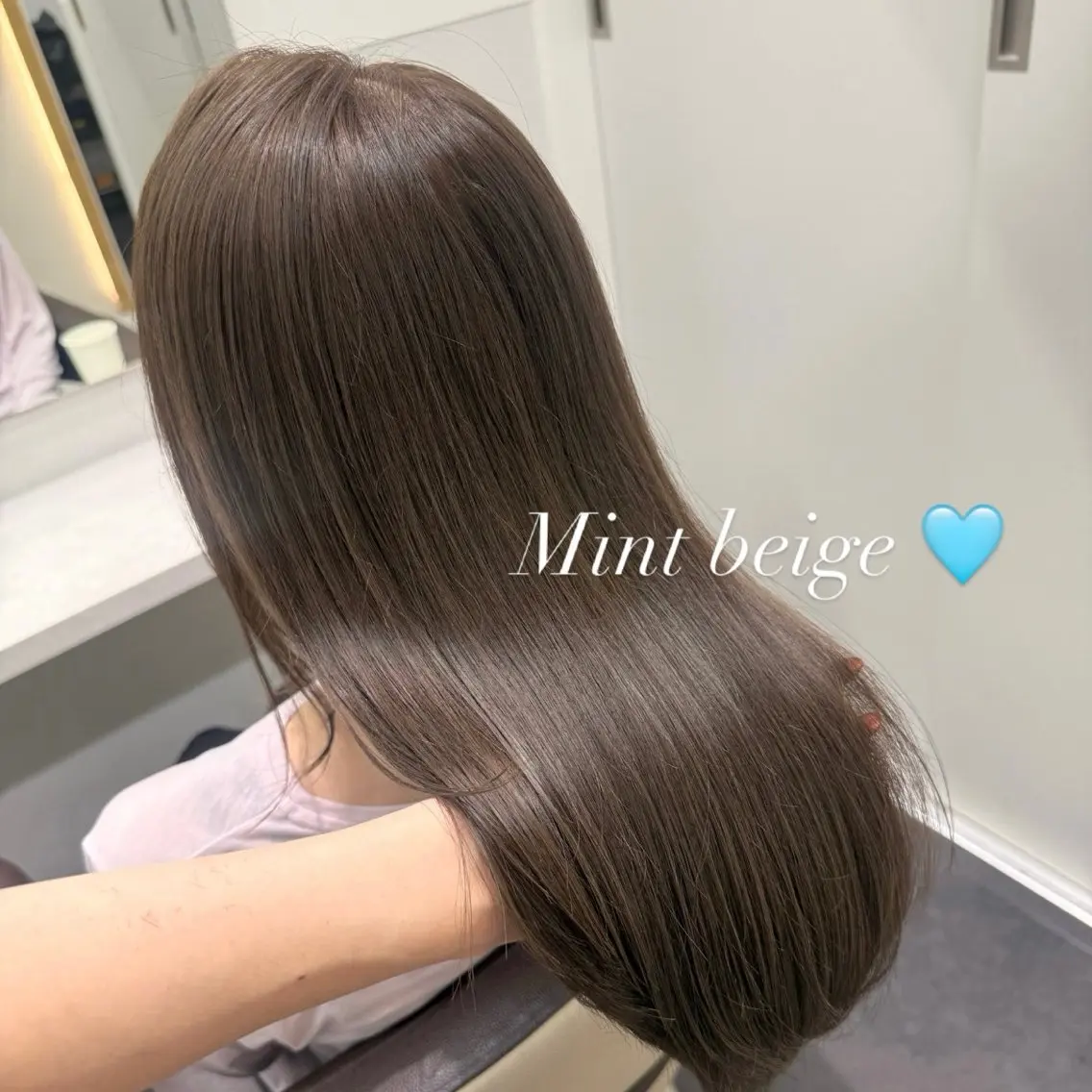 ロング ヘアカラー トリートメント 韓国レイヤー/透明感 カラー🦋mioのヘアスタイル