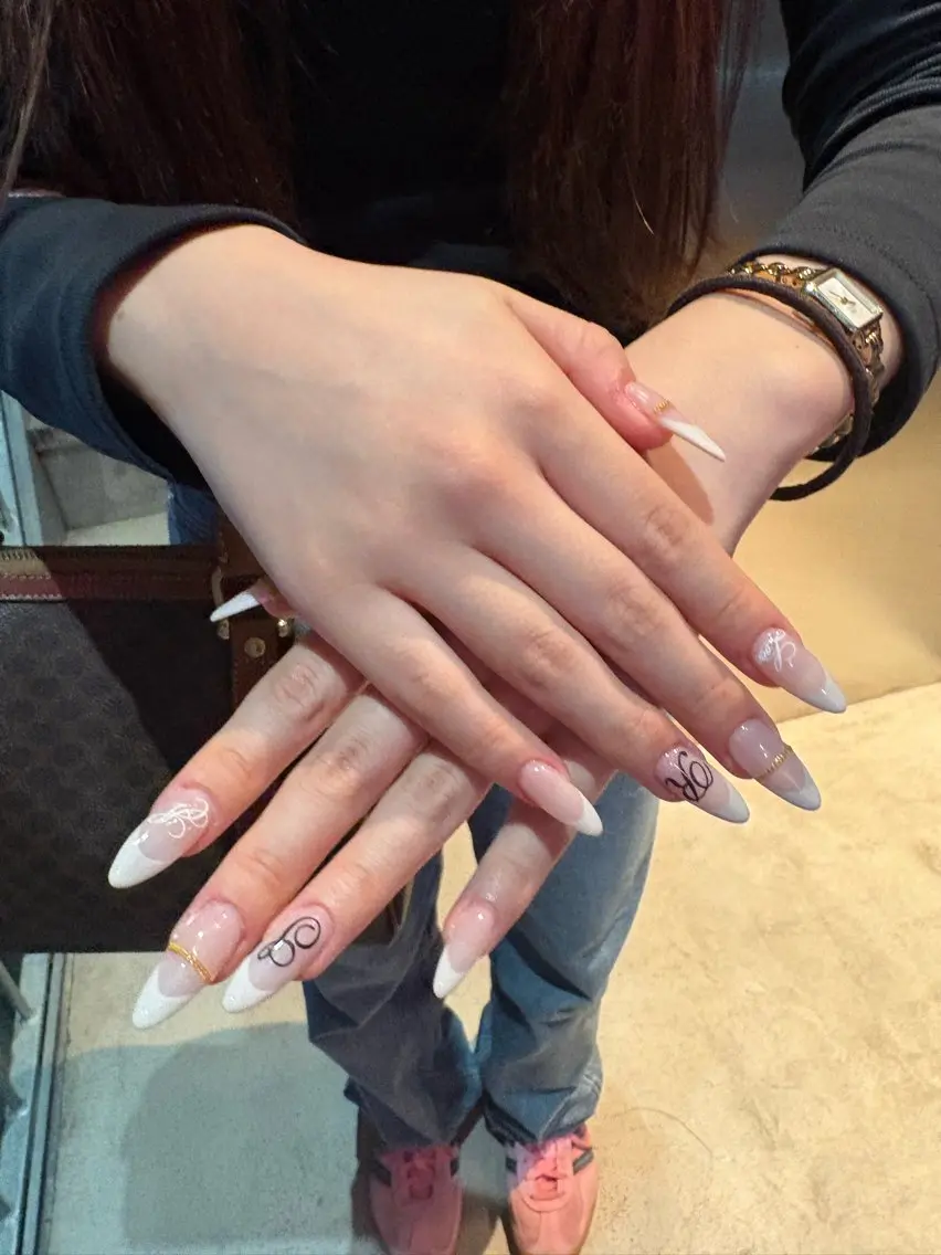 ネイル ハンドネイル 🧁WOLTOKYO 池袋🧁momokaのネイルデザイン