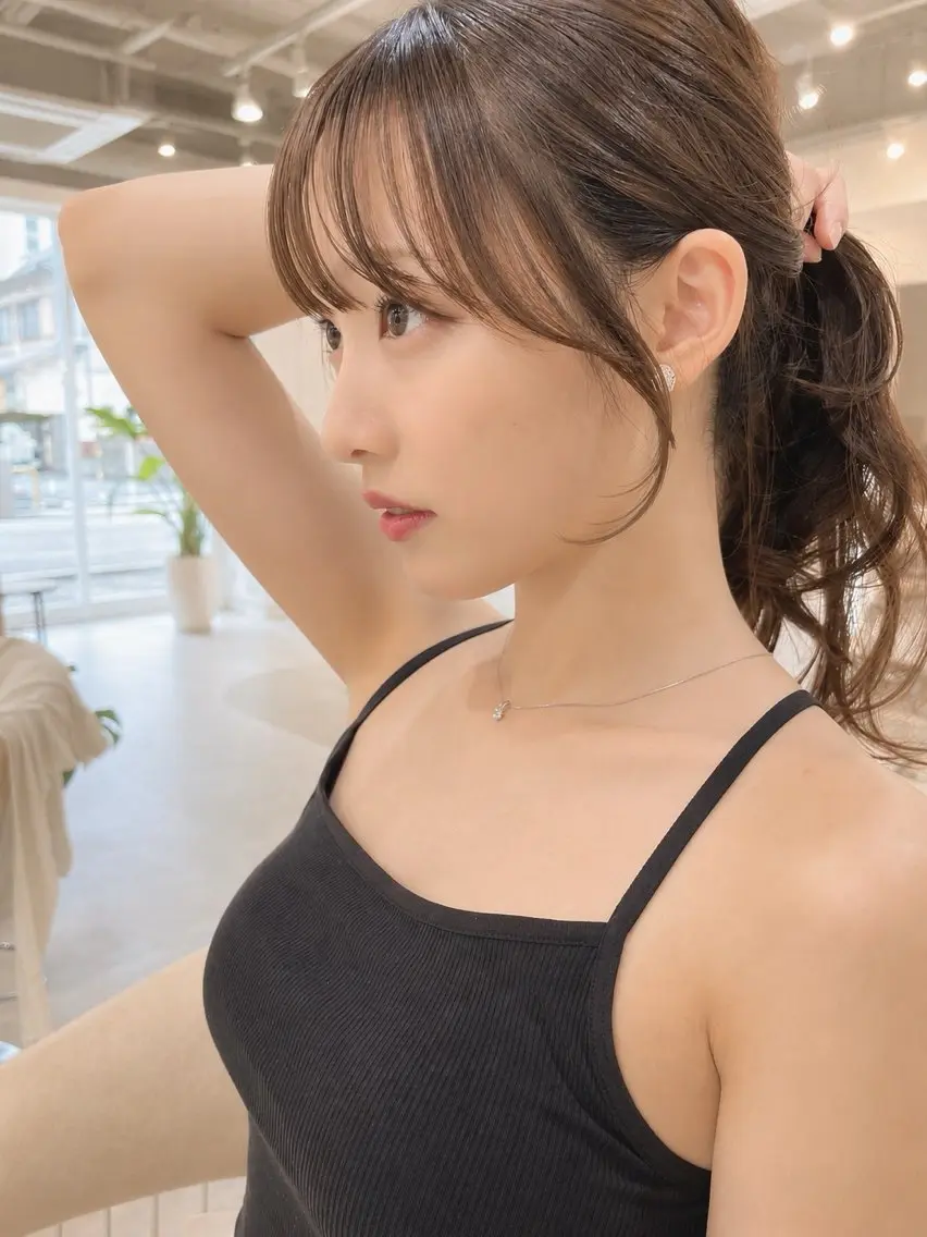 セミロング レイヤー 翔のヘアスタイル