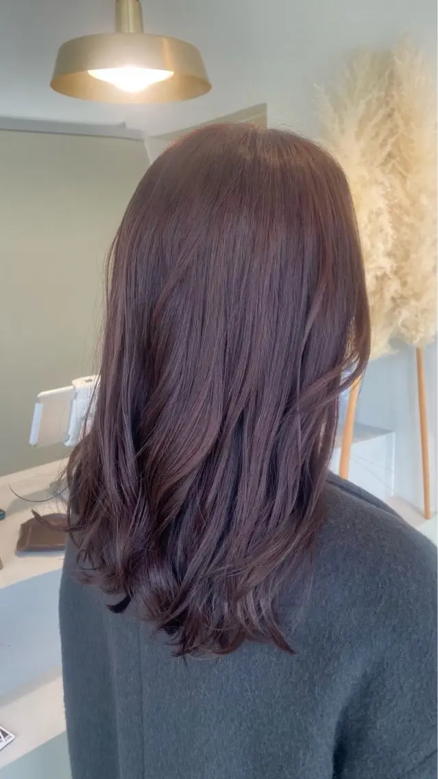 ロング カラー ヘアカラー aimee 北垣 愛夏のヘアスタイル