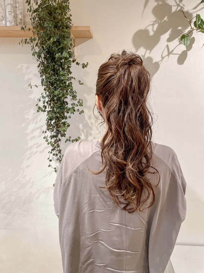 ロング ヘアアレンジ ヘアセット cut/nail ▫️イチカ🌻のネイルデザイン