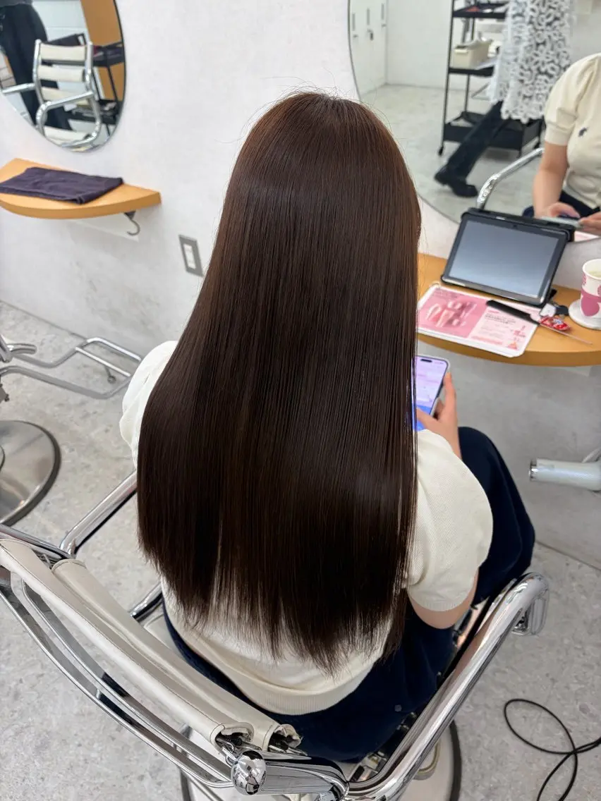 ロング ヘアカラー トリートメント まろやかベージュ🤎 艶カラー🔔リンのヘアスタイル