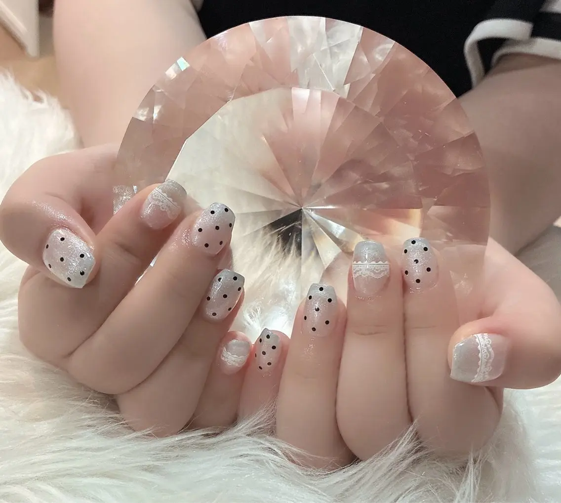 ネイル ハンドネイル LoaChaton kaeのネイルデザイン