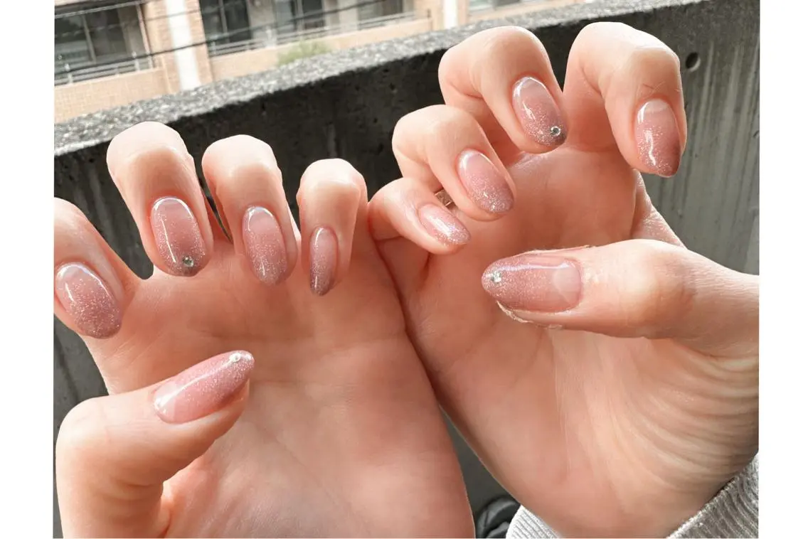 ネイル ハンドネイル 長谷川 奈緒美のネイルデザイン