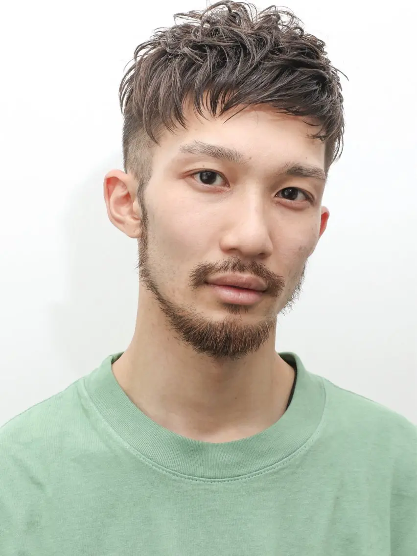 メンズ THE USUAL ユージュアルのヘアスタイル