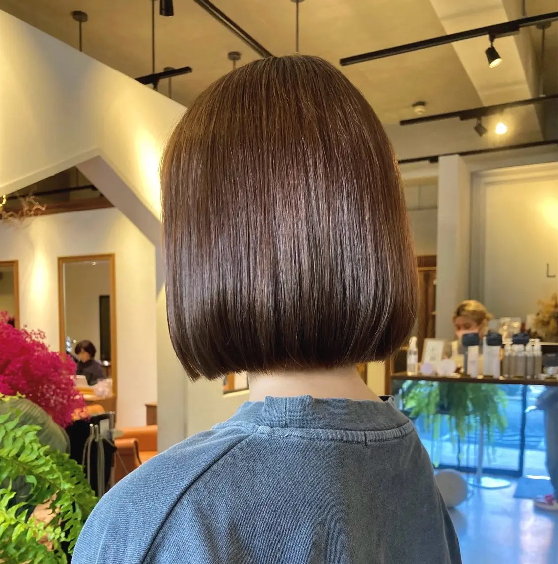 ショート 白木 葵のヘアスタイル